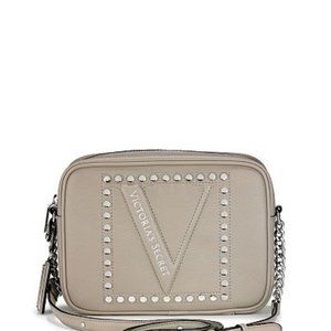 The Victoria Top Zip Crossbody